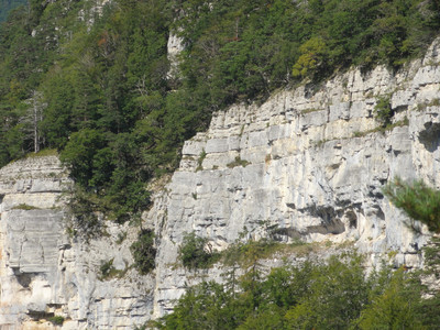 Magma, départ des voies depuis la vire Magma, départ des voies depuis la vire