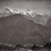 Les deux Lütschinen, Eiger, mönch, Jungfrau, Breithorn par Braun