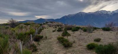 sommet, Canigou en arrière plan