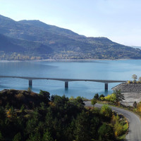 Lac de Serre Ponçon par Etienne Baudon