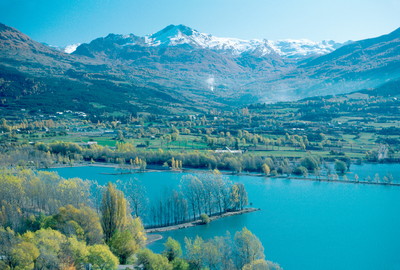 Plan d'eau d'Embrun, Parpaillon, Boussolenc, par omα Plan d'eau d'Embrun, Parpaillon, Boussolenc, par omα