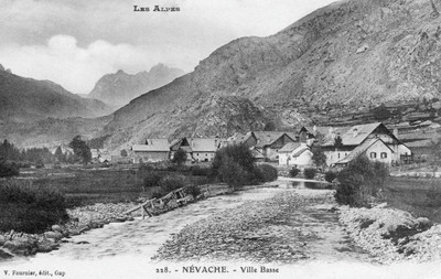 Névache - Ville Basse (CPA)