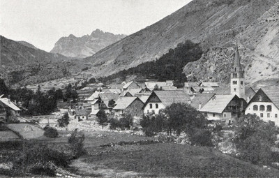 Névache en 1900 par le TCF