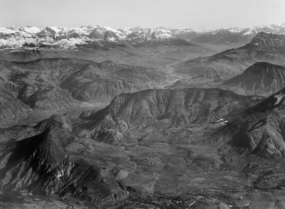 Mouisset, Montagne de la Scie, Bréziers, et vallée de la Durance en 1957 par Werner Friedli Mouisset, Montagne de la Scie, Bréziers, et vallée de la Durance en 1957 par Werner Friedli