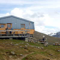 Refuge des Aiguilles d'Arves