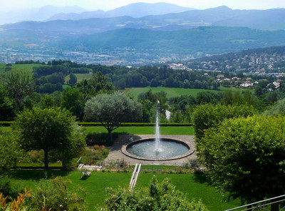 le panorama depuis les terrasses du château le panorama depuis les terrasses du château