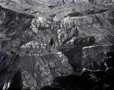 Vallée de l'Asse, Ravin du Couinier, Barre des Dourbes par Werner Friedli Vallée de l'Asse, Ravin du Couinier, Barre des Dourbes par Werner Friedli