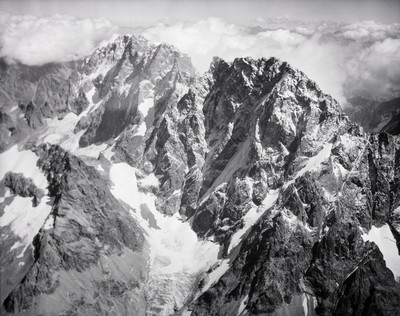 Ailefroide NW en sept 1957 par Werner Friedli Ailefroide NW en sept 1957 par Werner Friedli