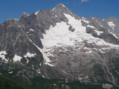 Le mont Dolent E versant suisse Le mont Dolent E versant suisse
