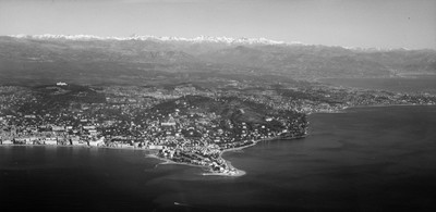 Alpes Maritimes vues de Cannes par Werner Friedli Alpes Maritimes vues de Cannes par Werner Friedli