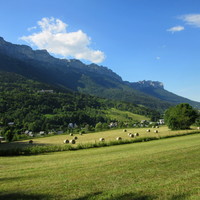 Saint-Hilaire (Les Gandins, Les Gaudes) Station des Petites Roches, Rochers de Bellefont, l'Aup du Seuil, par Etienne Baudon