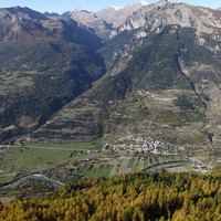 St Clément et la Tête de Fouran, au fond la Tête de Vautisse, par Etienne Baudon