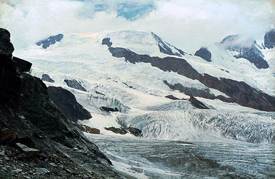Alphubel en 1976 par Ziegler Alphubel en 1976 par Ziegler