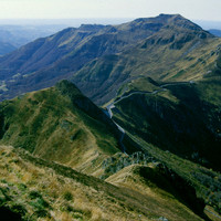 Vue du sommet du Puy Mary, la Chapeloune, Puy Chavaroche, par Ziegler