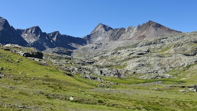 Col des Eaux Rousses / Colle del Acque Rosse au bout du vallon des Eaux Rousse 