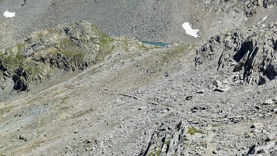 la "voie romaine" et ses murets de soutènement la "voie romaine" et ses murets de soutènement
