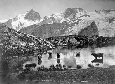 La Meije et le Rateau, vus du lac Lérié en 1907, photo Neurdein