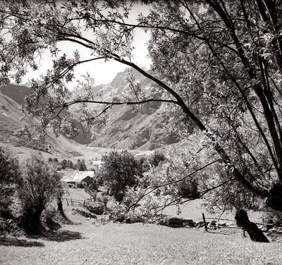 Au Pied du Col Au Pied du Col