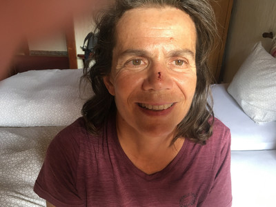 C'est pas avec le nez qu'il faut grimper ! C'est pas avec le nez qu'il faut grimper !