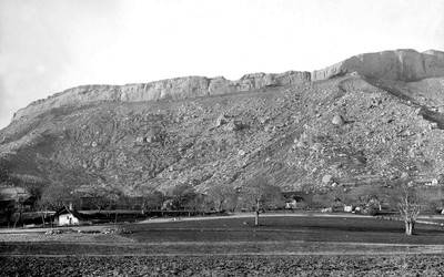 Céüse déboisée vue de Sigoyer vers 1895