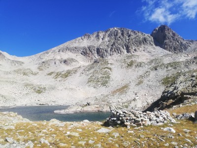 Les Grourgs Blancs depuis le côté espagnol Les Grourgs Blancs depuis le côté espagnol