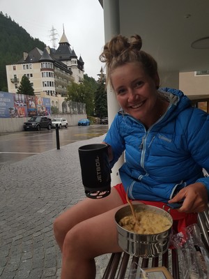 En route pour le bivouac à Pontresina, sous la pluie !