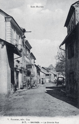 Ancien Savines, village détruit actuellement dans les eaux du lac de Serre Ponçon (CPA) Ancien Savines, village détruit actuellement dans les eaux du lac de Serre Ponçon (CPA)