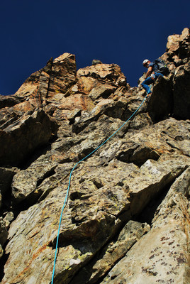 Fabien dans l'arête E du Mont Viso Fabien dans l'arête E du Mont Viso