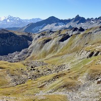 La combe supérieure  et le versant N du mont Laityre à son extrémité