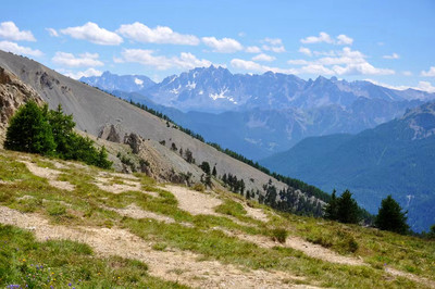 Aiguille de Chambeyron et Font Sancte vus de l'Izoard, par omα