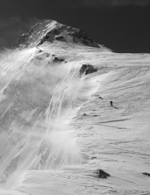 [Concours Photo Sophie 2023] Voile de neige sur la crête finale du Pic de Neige Cordier
