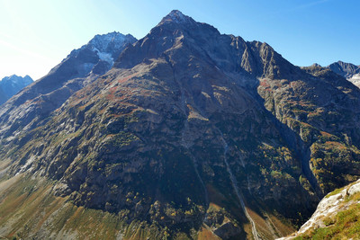 Versants N de la Grande Aiguille de la Bérarde et de l'Encoula Versants N de la Grande Aiguille de la Bérarde et de l'Encoula
