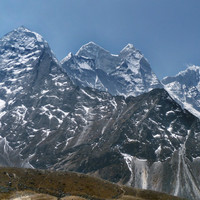 Kangtega et Thamserku en montant à l'ABC de l'Ama Dablam