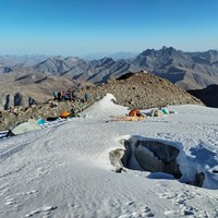Bivouac et vue sur le plateau d'Emparis