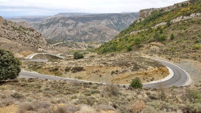 Pitarque route d'accès depuis Aliaga (sinueuse et raide, 14%)