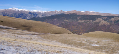 Puigmal à gauche, Balandrau au centre, vus depuis la Serra Cavallera 