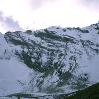 Amphu Lapsha, versant N