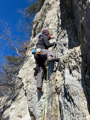 Boris dans Zaros, fond de fissure en glace Boris dans Zaros, fond de fissure en glace