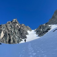 Après le coude, fin du couloir visible