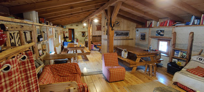 Salle commune du refuge