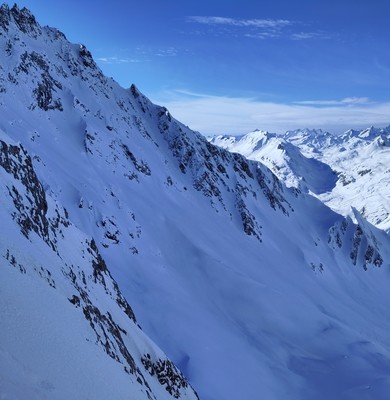 Le couloir au milieu 