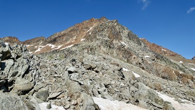 Pointe des Laures - Vue générale arête SE