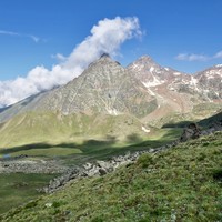 De gauche à droite : Mont Grauson - Pointe Garin - Pointe Valaisan - Col Valaisan -Pointes Rouges d'Emilius -  Pointe des Laures