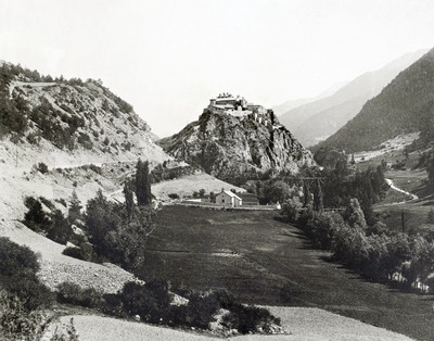 Château Queyras en 1904 par le TCF Château Queyras en 1904 par le TCF