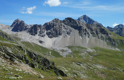 Piz Bardella vu du Piz Barscheinz par Lino Schmid Piz Bardella vu du Piz Barscheinz par Lino Schmid