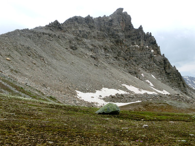 Piz Bardella, vue proche du Fuorcla digl Leget par Lino Schmid Piz Bardella, vue proche du Fuorcla digl Leget par Lino Schmid