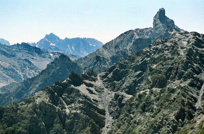 Tête des Toillies et Aiguille de Chambeyron, par omα Tête des Toillies et Aiguille de Chambeyron, par omα