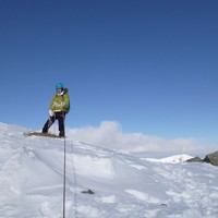 Une cordée au sommet .