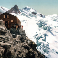 Refuge des Grand Mulets en 1900 par Photoglob N°0000017311
