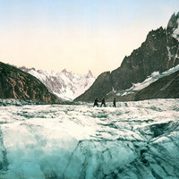 Mer de Glace - Grands Charmoz en 1900 par Photoglob N°0000001375